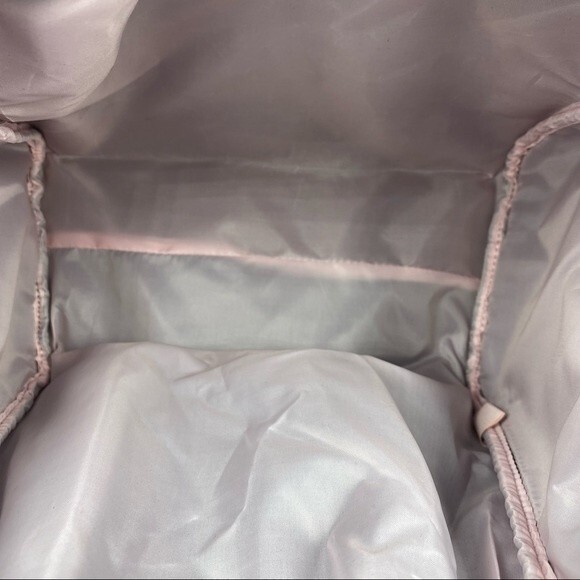 NWT Victoria’s Secret Purse - Picture 5 of 7